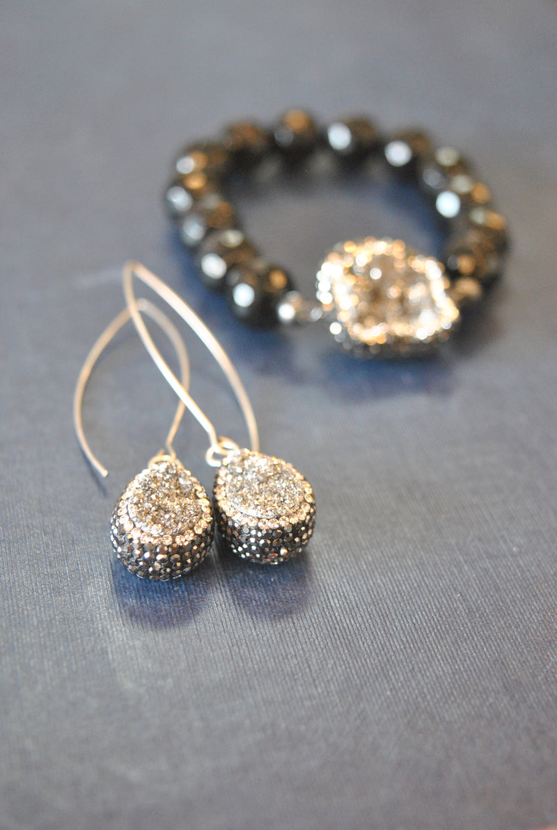 BLACK ONYX SILVER DRUZY AND SWAROVSKI CRYSTALS STRETCHY BRACELET SET