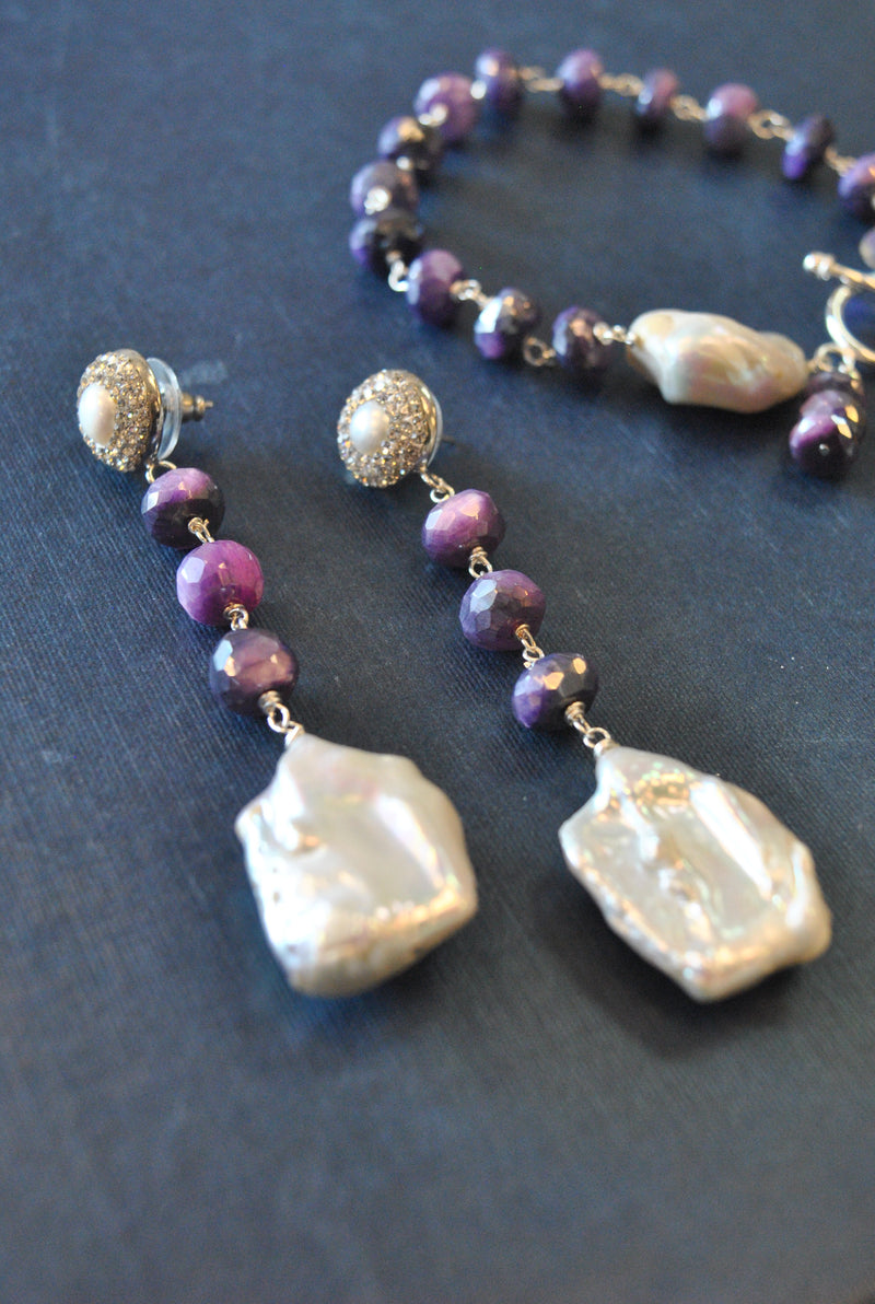 PURPLE MOONSTONE AND WHITE FRESHWATER PEARL BRACELET