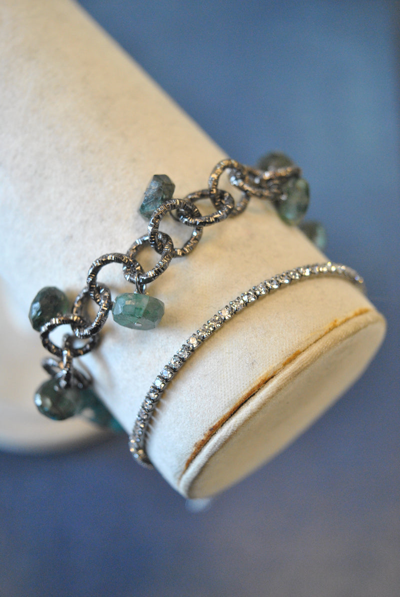 GREEN LABRADORITE AND RUBY ZOISTE ASYMMETRIC CHARM BRACELET SET