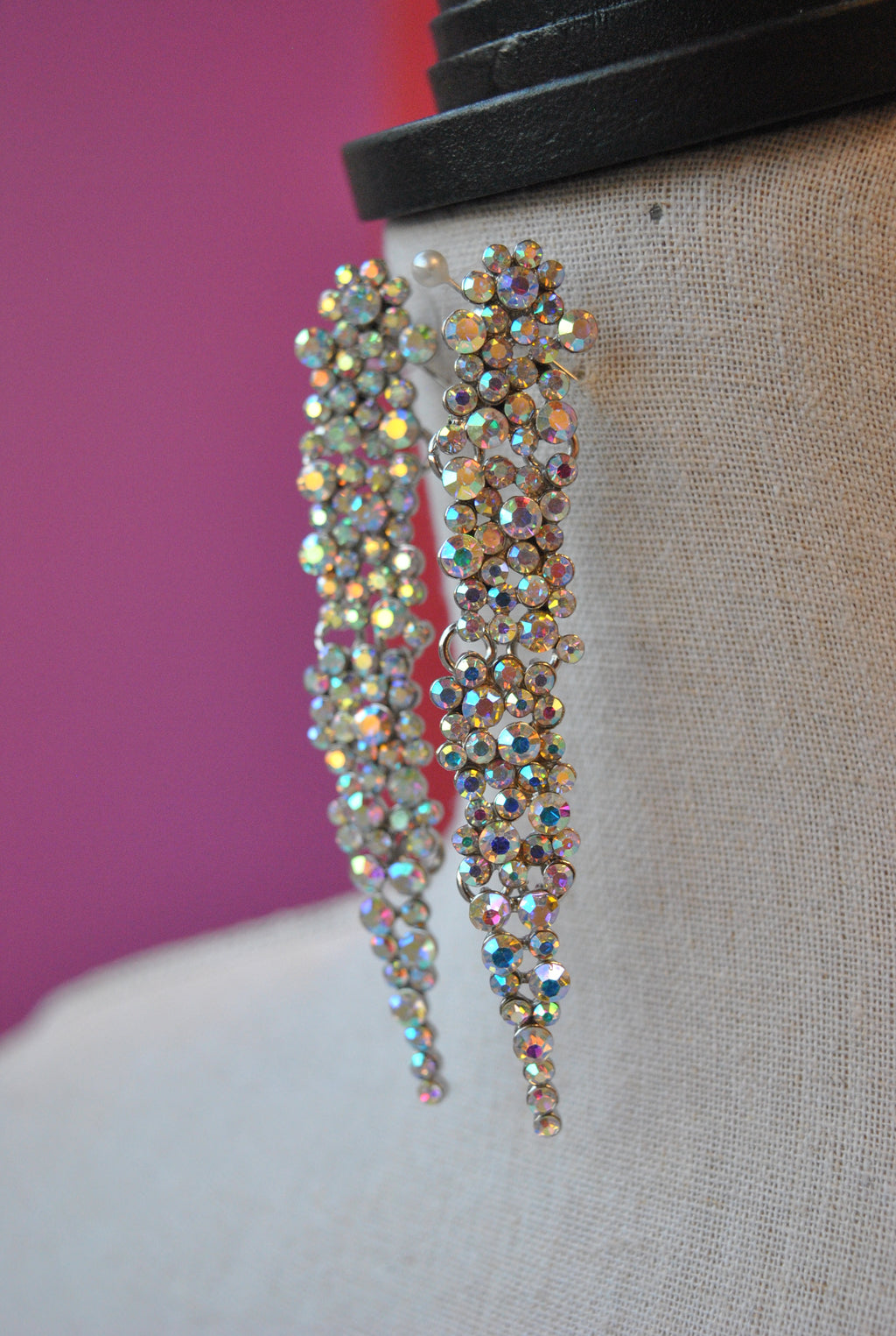 FASHION COLLECTION - OPALITE CRYSTALS STATEMENT EARRINGS
