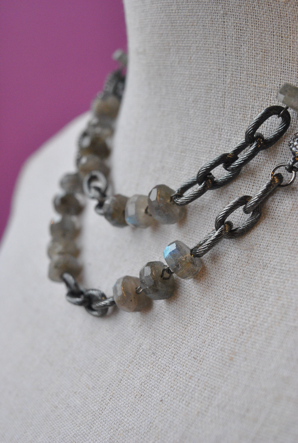 LABRADORITE AND RHINESTONES LONG NECKLACE