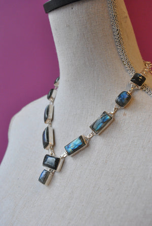 LABRADORITE AND SILVER NECKLACE