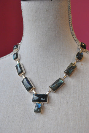 LABRADORITE AND SILVER NECKLACE