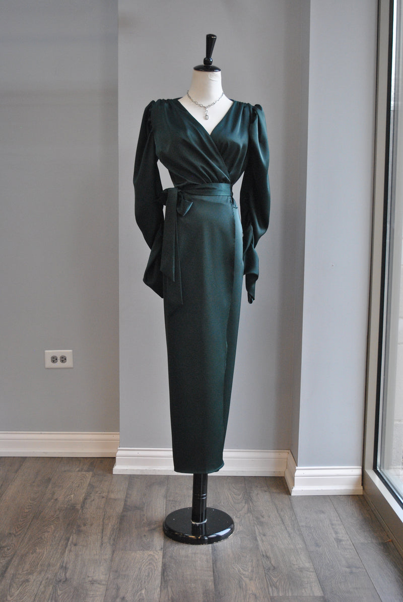 HUNTER GREEN SILKY WRAP MIDI DRESS WITH THE STATEMENT SLEEVES