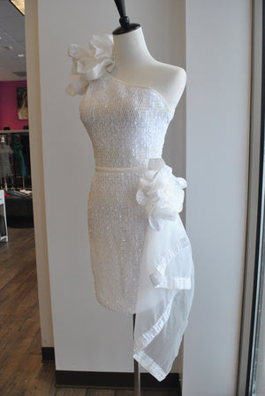 WHITE ASYMMETRIC DRESS