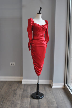 RED MIDI DRESS WITH RUSHING