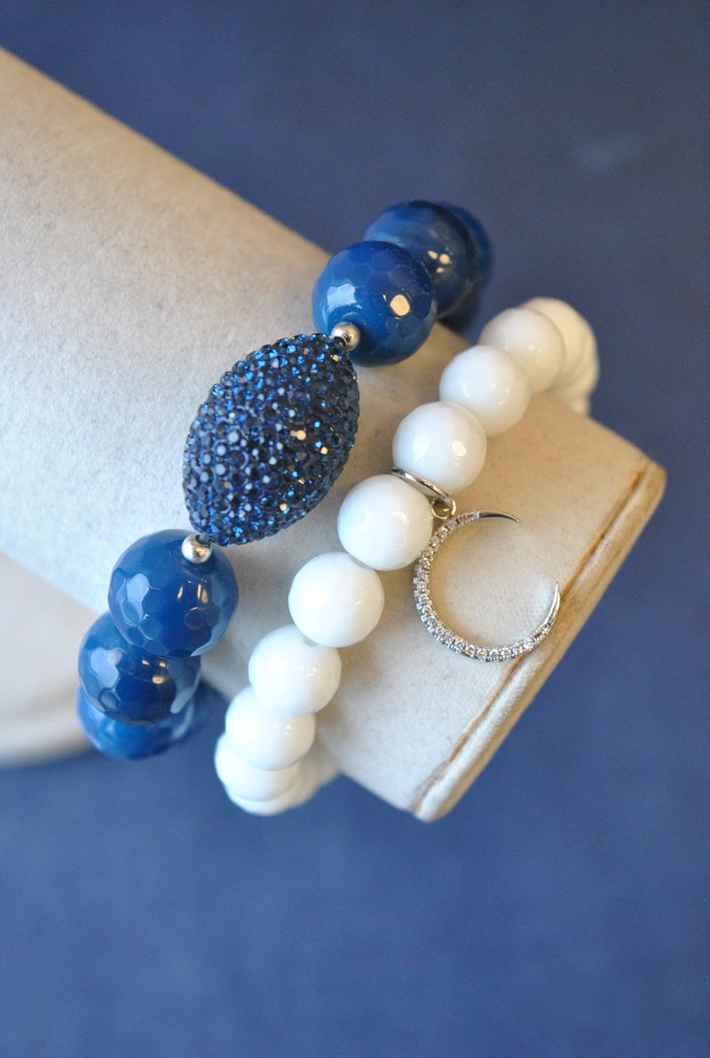 BLUE AGATE AND WHITE ONYX WITH CHARM STRETCHY BRACELET SET