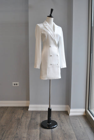 WHITE DOUBLE BREASTED JACKET DRESS