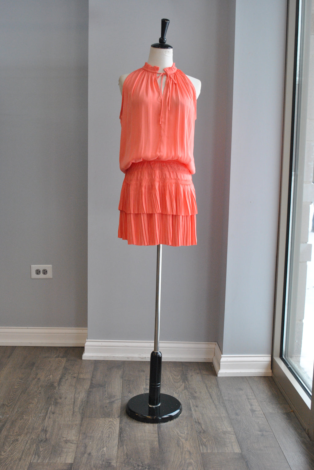 ELECTRIC ORANGE SLEEVELESS MINI DRESS WITH ELASTIC WAIST