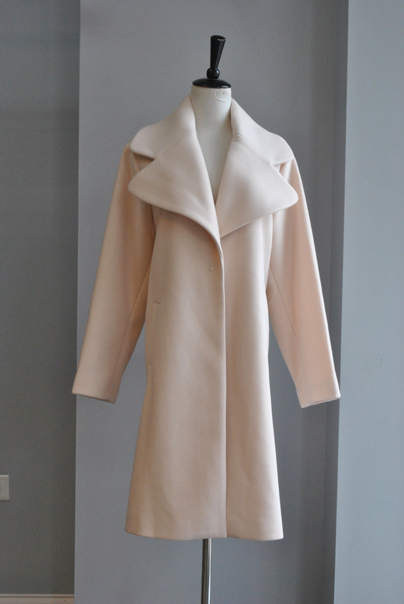 LIGHT PEACH / BLUSH SPRING LIGHT OVERSIZED COAT