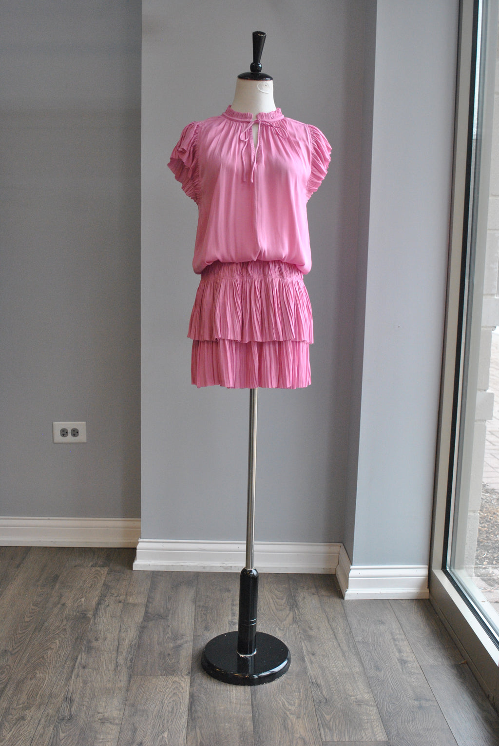PINK SILKY SUMMER MINI DRESS WITH ELASTIC WAIST
