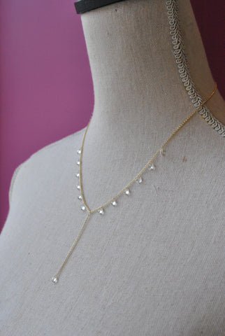 GOLD DELICATE CRYSTAL CHARMS CHOKER STYLE NECKLACE