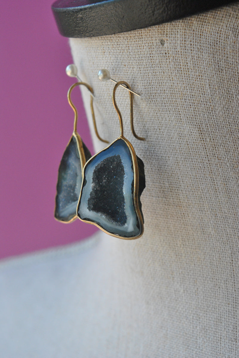 BLACK RAW AGATE WITH DRUZY ON GOLD STATEMENT EARRINGS