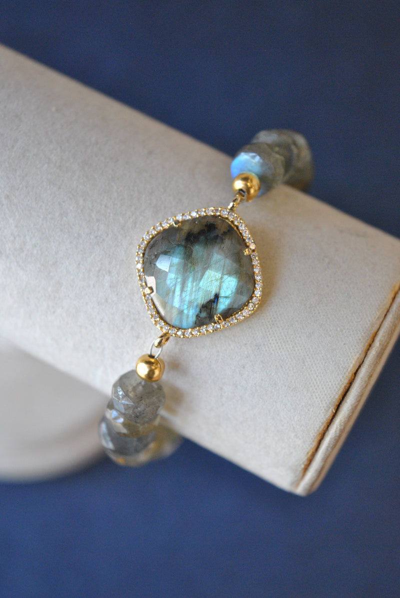 LABRADORITE AND RHINESTONES GOLD FINISH BRACELET