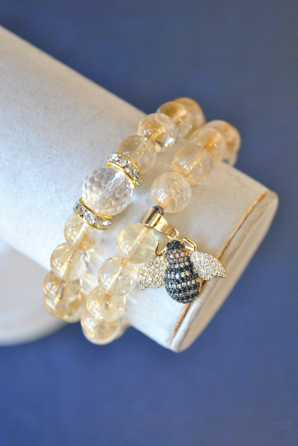 CITRINE STRETCHY BRACELETS SET WITH GOLD BEE CHARM