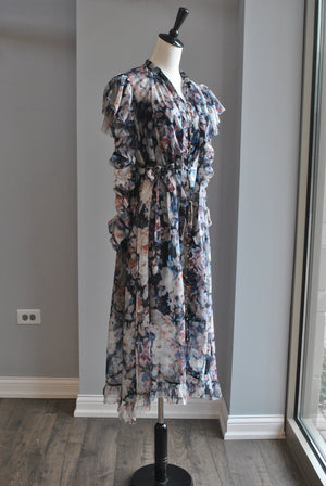 BLUE FLOWER FLOWY DRESS WITH A STATEMENT SLEEVES