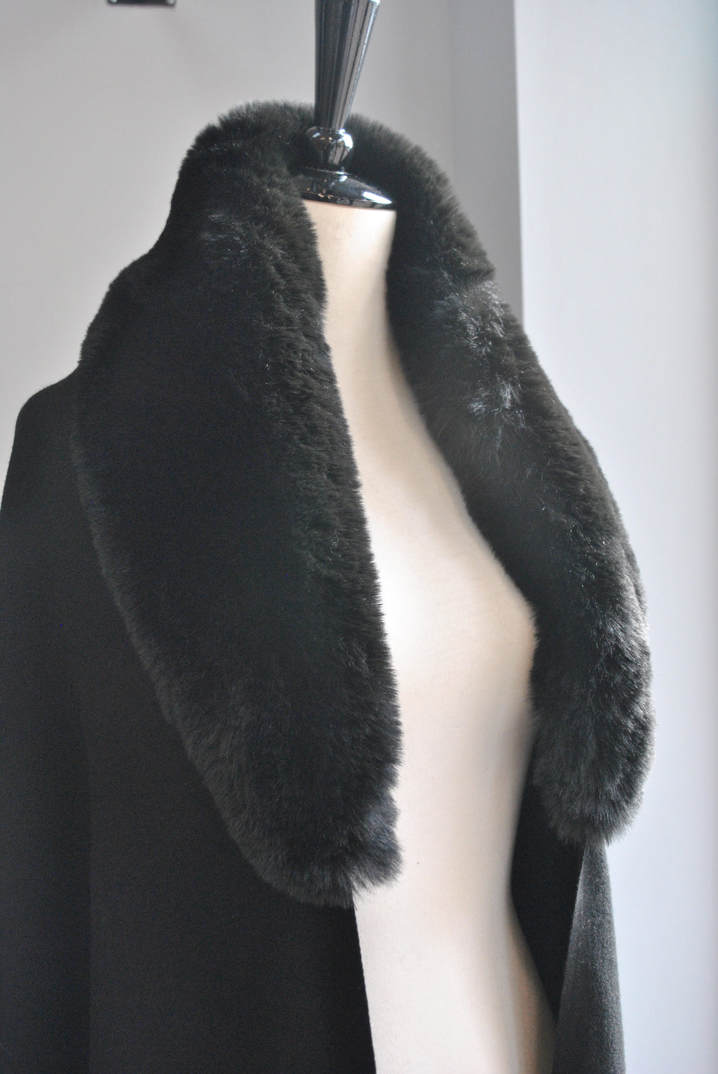 BLACK POM POM CAPE