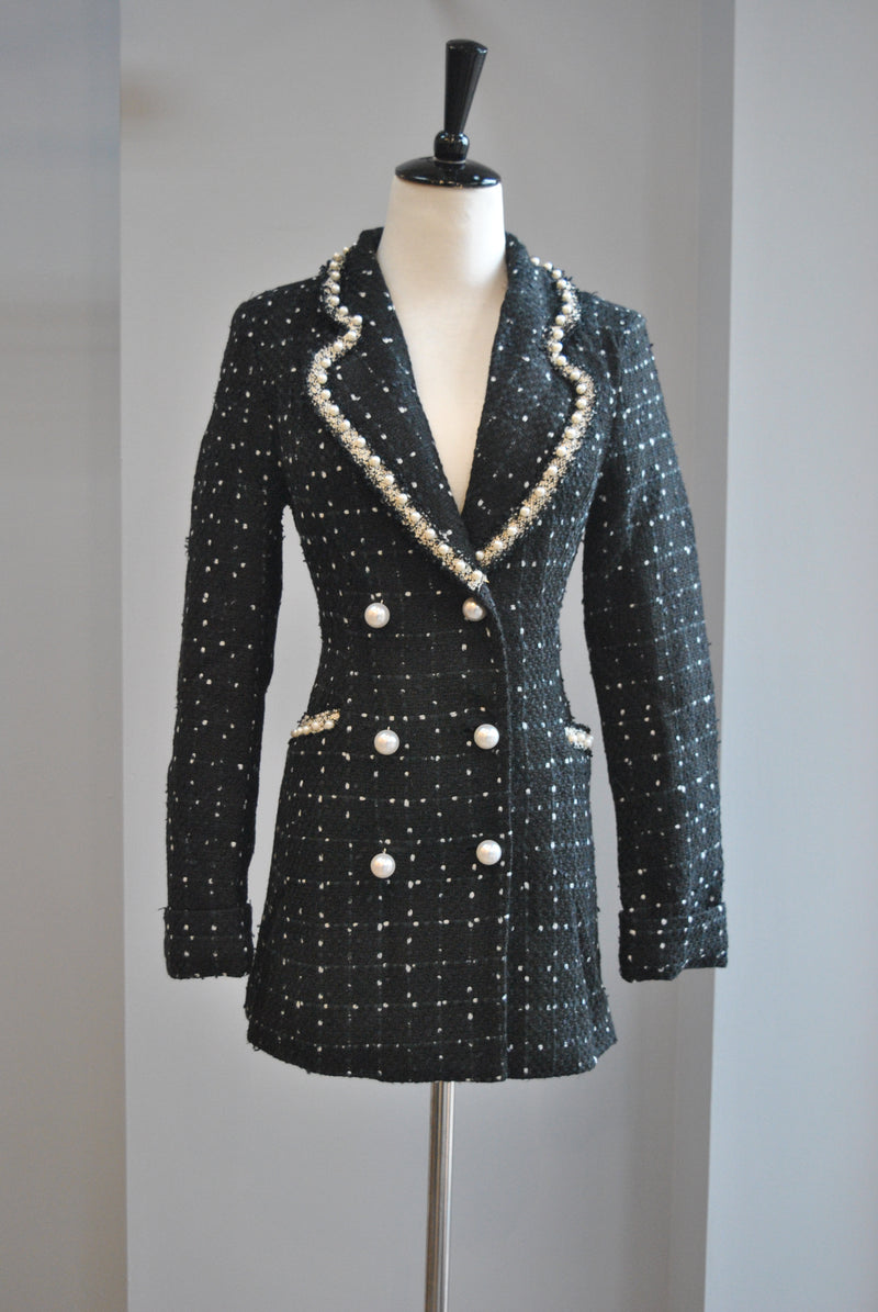 BLACK TWEED FIT JACKET WITH PEARL DETAILS