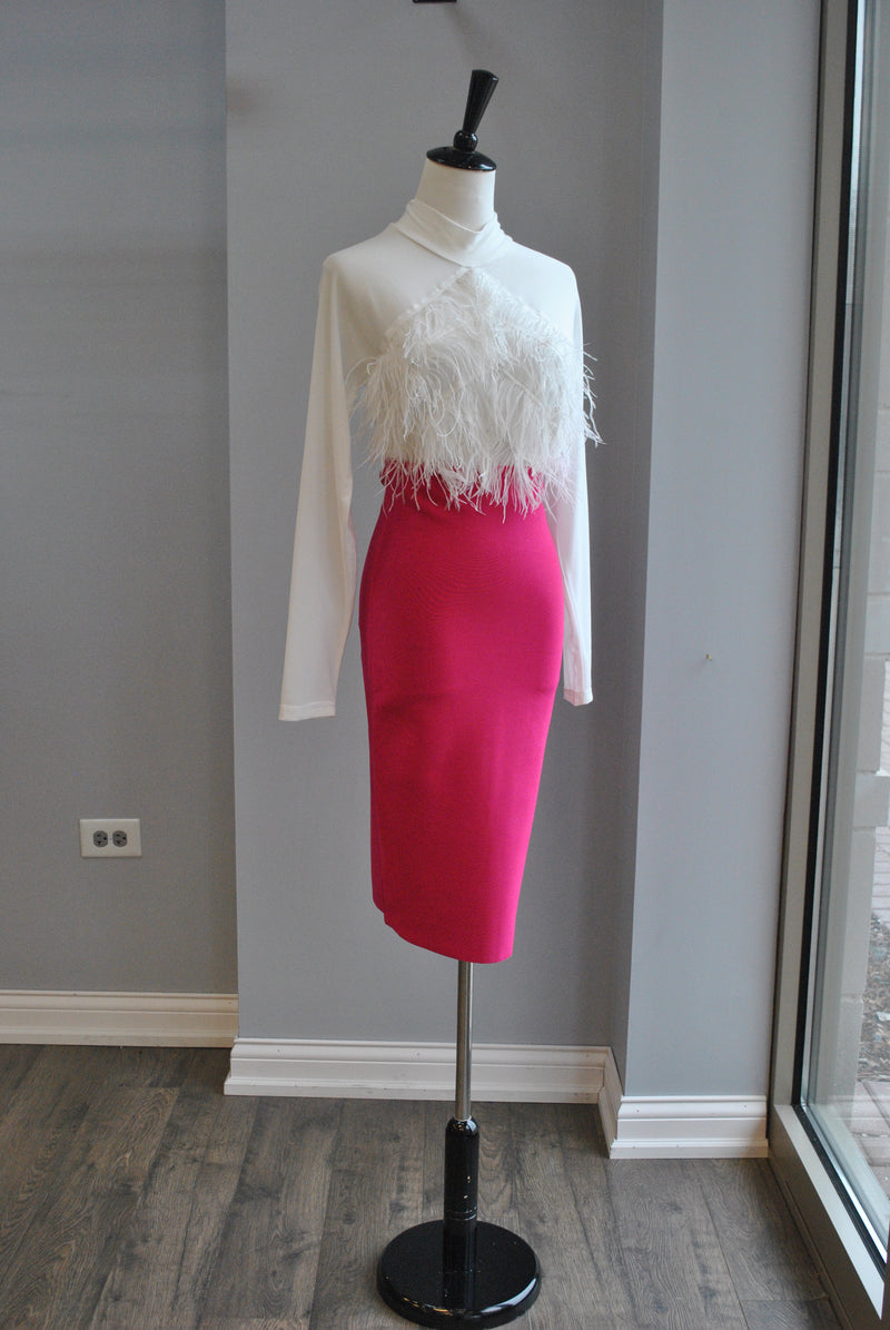 MAGENTA BANDAGE PENCIL SKIRT