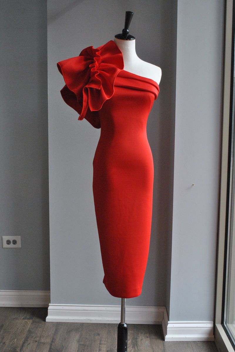 RED MIDI ASYMMETRIC DRESS WITH SIDE RUFFLE