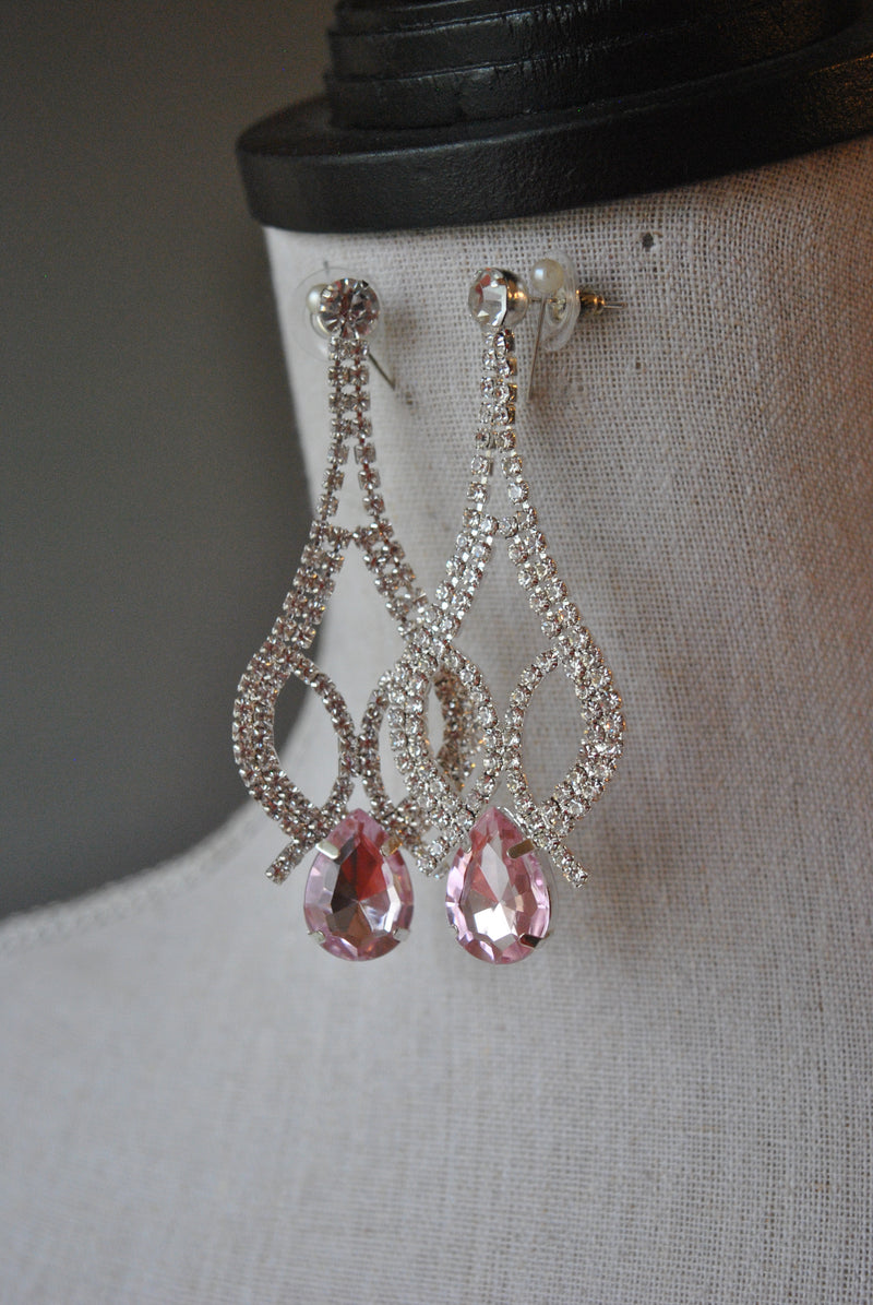 FASHION COLLECTION - WHITE AND PINK CRYSTALS STATEMENT EARRINGS