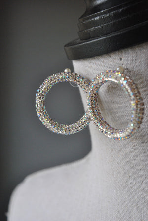 FASHION COLLECTION - CRYSTAL CLEAR SMALL HOOP STUDS