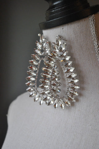FASHION COLLECTION - DUSTY PINK CRYSTALS EARRINGS