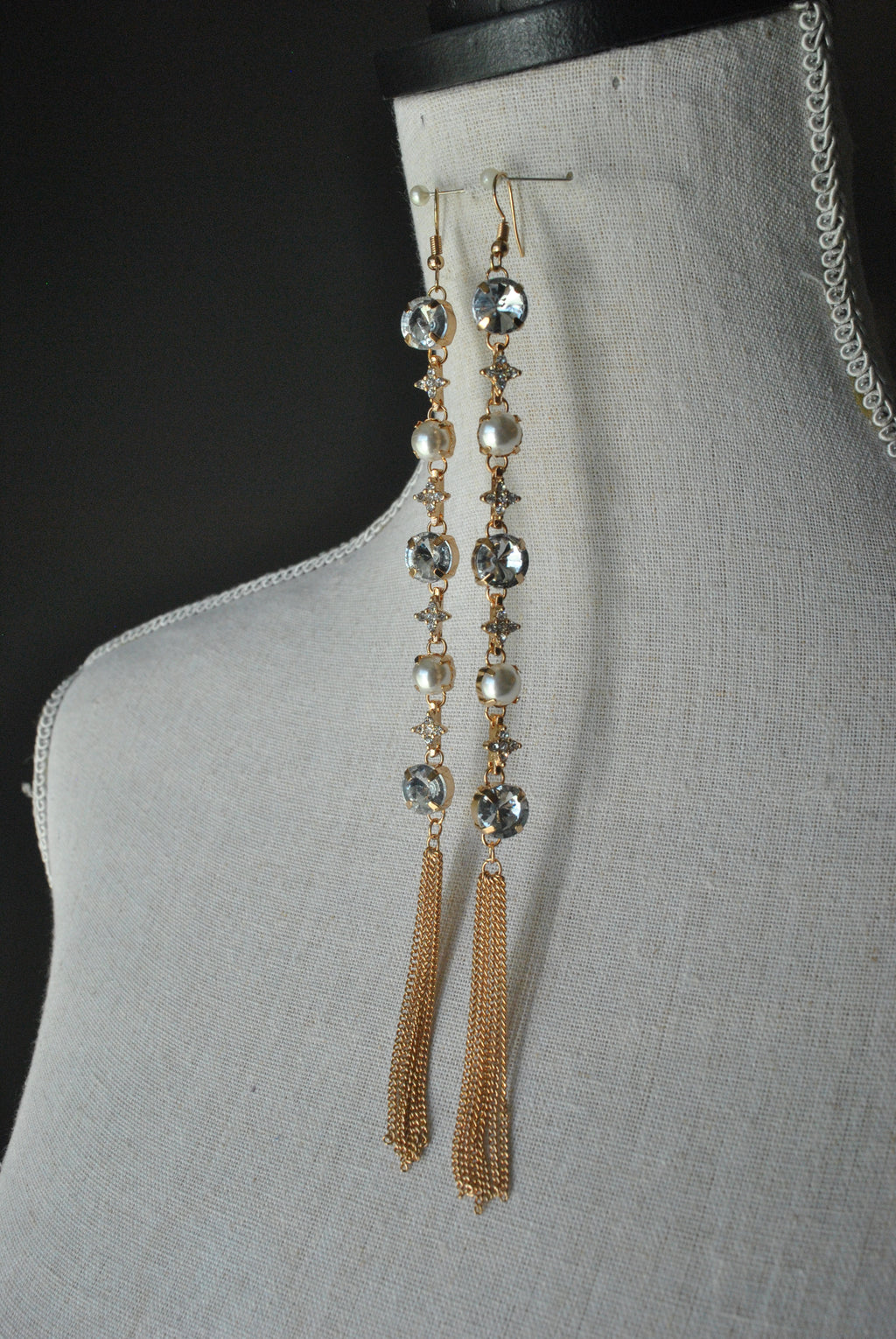 FASHION COLLECTION - GOLD CRYSTALS AND TASSLE LONG EARRINGS