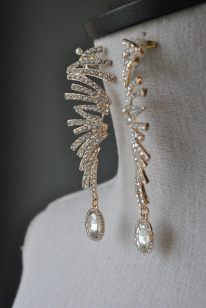 FASHION COLLECTION - CLEAR CRYSTALS ON GOLD STATEMENT EVENING EARRINGS