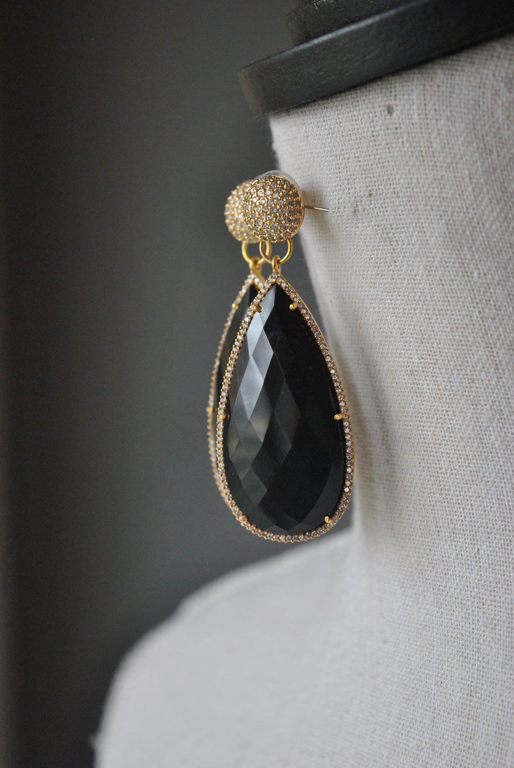 BLACK ONYX TEARDROP ON GOLD STATEMENT EARRINGS