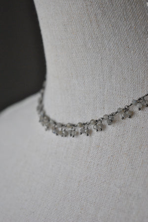 LABRADORITE DELICATE CHOKER STYLE NECKLACE