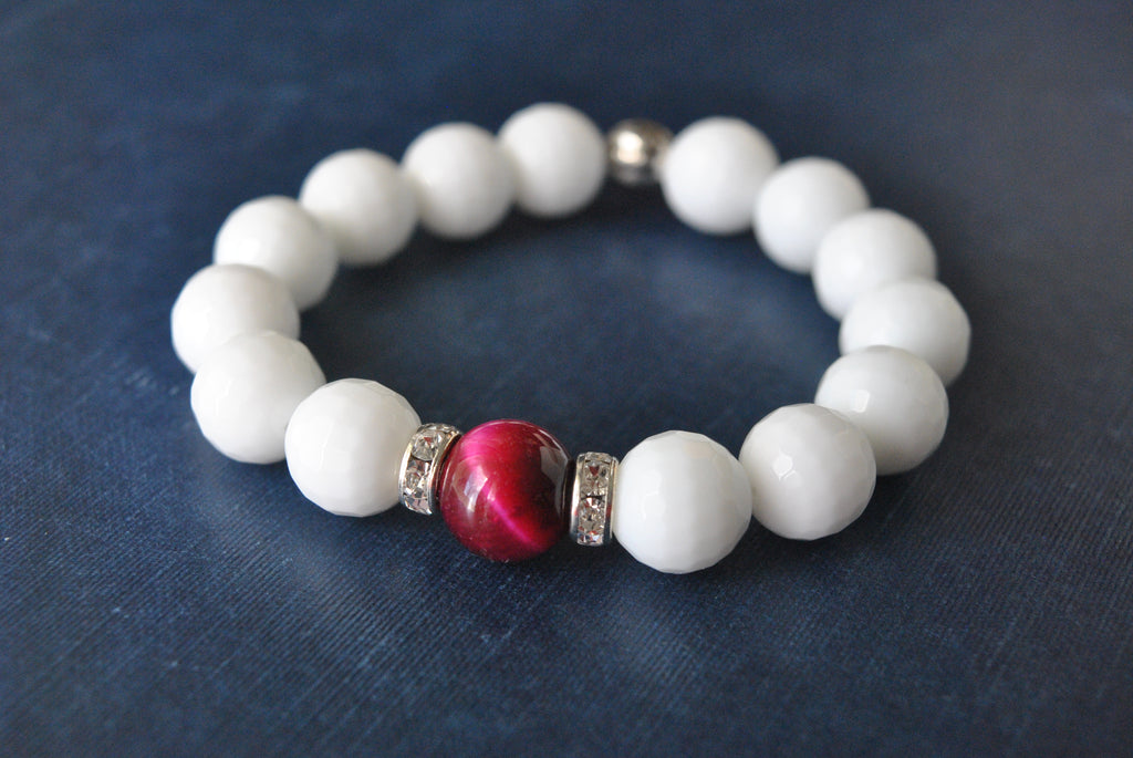 MAGENTA TIGER EYE, WHITE ONYX AND LEATHER STRETCHY BRACELETS