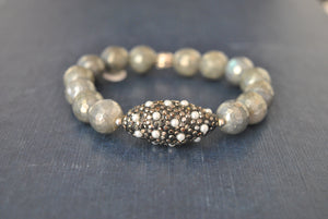 GREY MOONSTONES BLACK ONYX AND RHINESTONES STRETCHY BRACELETS