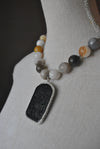 CARNELIAN AND SWAROVSKI CRYSTALS NECKLACE