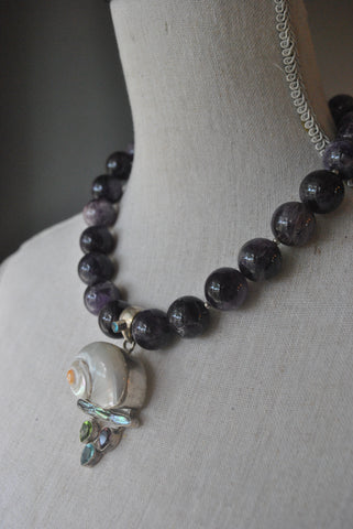 DEEP PURPLE AMETHYST STATEMENT NECKLACE WITH A AMETHYST CHARM