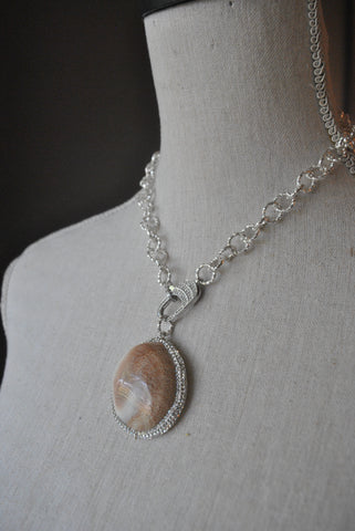 CARNELIAN AND SWAROVSKI CRYSTALS NECKLACE