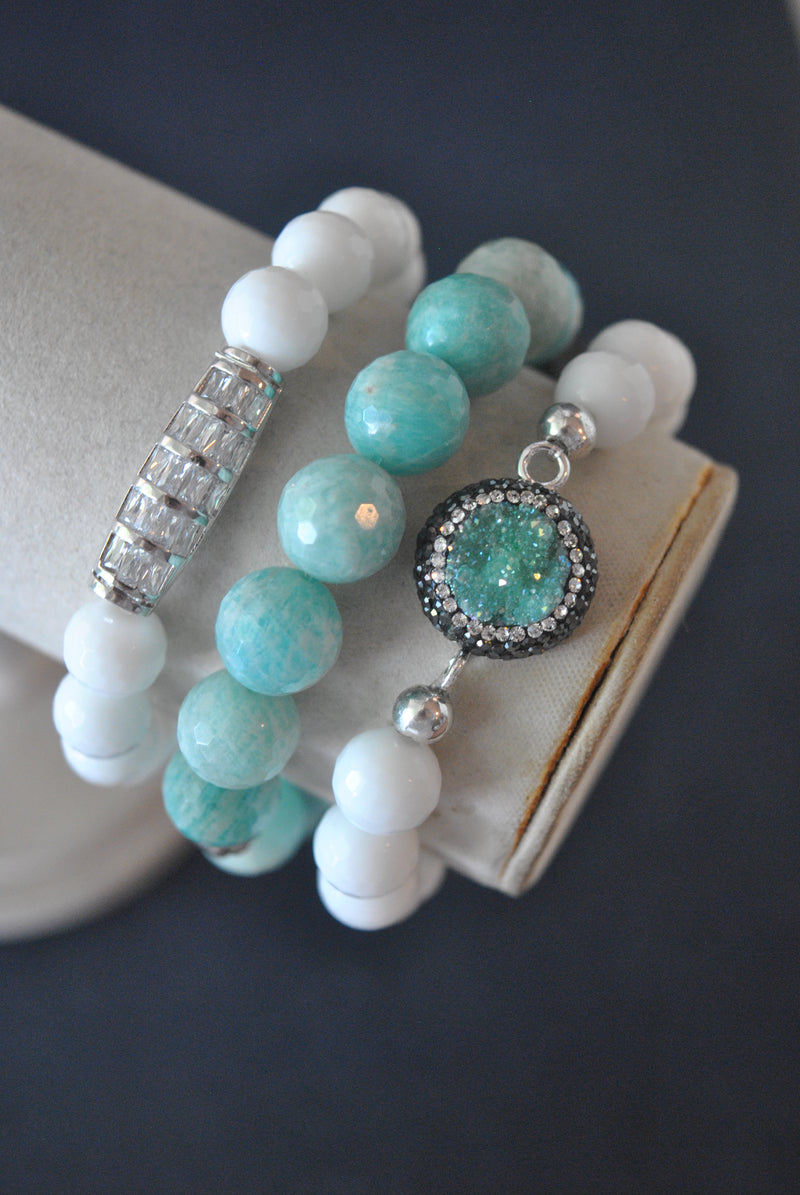 MINT AMAZONITE AND WHITE ONYX STRETCHY BRACELETS