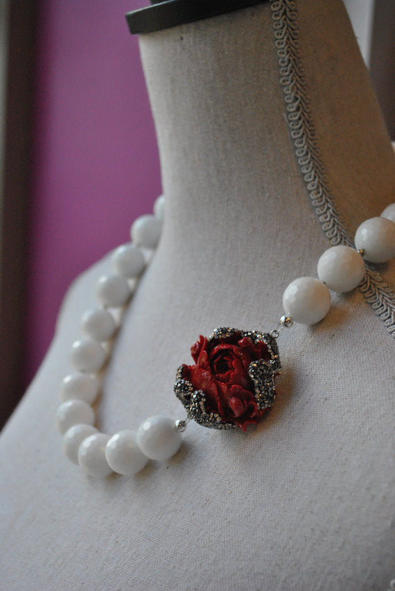 WHITE AGATE AND CORAL CARVED ROSE WITH SWAROVSKI CRYSTALS STATEMENT NECKLACE