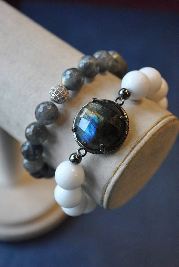 WHITE AGATE AND LABRADORITE STRTCHY BRACELET SET