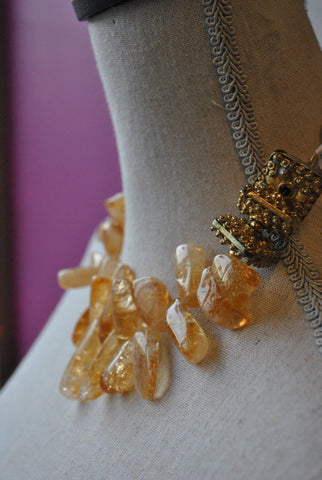 CARNELIAN AND SWAROVSKI CRYSTALS NECKLACE